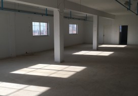 A LOUER LOCAL DALLE 2200 M2 R+2 SLIMEN