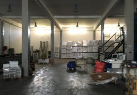 A VENDRE LOCAL INDUSTR 1000/6711 M2 UTIQ