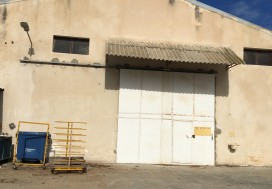 A VENDRE LOCAL 5000 M2/1 HA SLIMEN