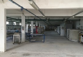 A VENDRE LOCAL 5000 M2/1 HA SLIMEN