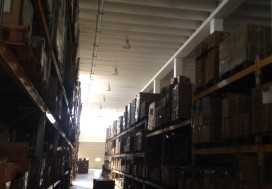 A VENDRE LOCAL 18000 M2 TUN OUEST