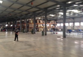 A LOUER LOCAL INDUSTR A TUNIS SUD 6500 M