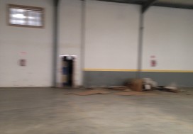 A LOUER LOCAL INDUSTR A TUNIS SUD 6500 M