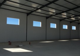 A LOUER DEPOT 1600/2000 M2 TUN OUEST