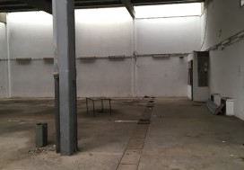 A LOUER LOAL INDUSTR 4000 M2 B AROUS