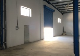 A L DEPOT ET FRIG 2450/5000 M2 TUN OUEST