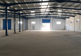 A L DEPOT ET FRIG 2450/5000 M2 TUN OUEST
