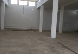 A L DEPOT ET FRIG 2450/5000 M2 TUN OUEST