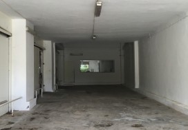 A L DEPOT ET FRIG 2450/5000 M2 TUN OUEST