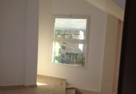 A LOUER IMMEUBLE 3 ETAGES TUNIS OUEST