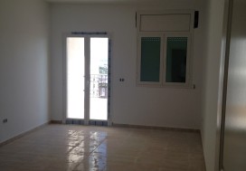 A LOUER IMMEUBLE 3 ETAGES TUNIS OUEST