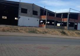 A VENDRE TER INDUSTR 13935 M2 TUN OUEST