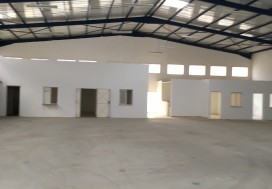 A VENDRE LOCAL 720/3300 M2 TUNIS SUD