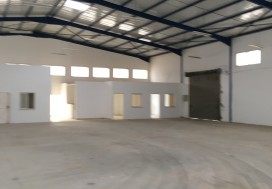 A VENDRE LOCAL 720/3300 M2 TUNIS SUD