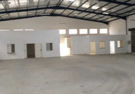 A VENDRE LOCAL 720/3300 M2 TUNIS SUD