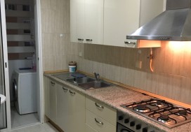 A LOUER APPART MEUBLE  S2 78 M2 ENNASR