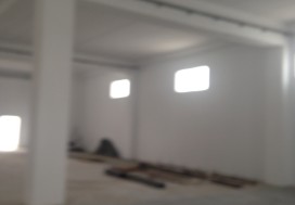 A LOUER LOCAL 2700 M2 TUNIS SUD