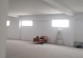 A LOUER LOCAL 2700 M2 TUNIS SUD