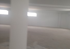 A LOUER LOCAL 2700 M2 TUNIS SUD