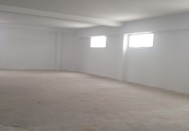 A LOUER LOCAL 2700 M2 TUNIS SUD