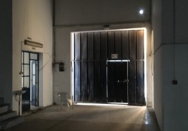 A VENDRE LOCAL CHARP 3500/5400M2 B AROUS