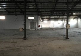 A VENDRE LOCAL CHARP 3500/5400M2 B AROUS