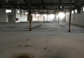 A VENDRE LOCAL CHARP 3500/5400M2 B AROUS