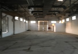 A VENDRE LOCAL CHARP 3500/5400M2 B AROUS