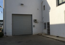 A LOUER LOCAL 1120/4574 M2 TUN SUD