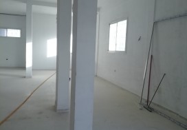 A L LOCAL COMMERCIAL 950 M2 TUNIS OUEST