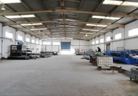 A VENDRE LOCAL 1575/2500 M2 RADES