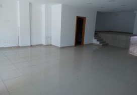 A LOUER LOCAL COMMERC 180 M2 SFAX CV