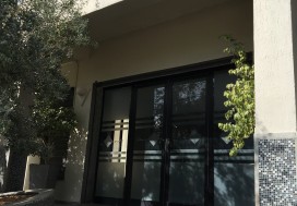 A VENDRE LOCAL MOSAIQUE 680 M2 TUN NORD