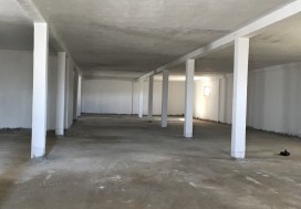 AL DEPOT NEUF DALLE 700 M2 TUNIS OUEST
