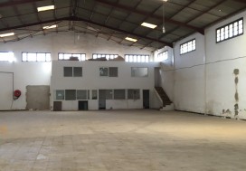 A LOUER LOCAL 2800 M2 NABEUL