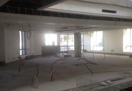 A LOUER RESIDENCE DE LUXE 2732 M2 MUTU