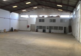 A LOUER LOCAL 2800 M2 NABEUL