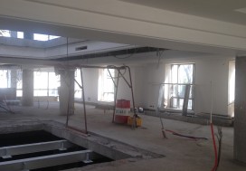 A LOUER RESIDENCE DE LUXE 2732 M2 MUTU
