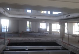A LOUER RESIDENCE DE LUXE 2732 M2 MUTU
