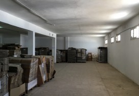 A LOUER LOCAL INDUSTR 1600 M2 TU  SUD