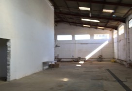 A LOUER LOCAL 2800 M2 NABEUL