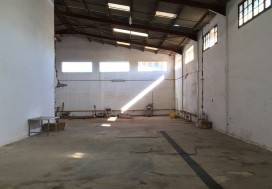 A LOUER LOCAL 2800 M2 NABEUL