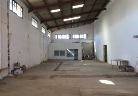 A LOUER LOCAL 2800 M2 NABEUL