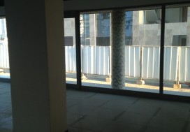 A VENDRE MAGASIN CENTR URBAIN 280 M2