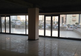 A VENDRE MAGASIN CENTR URBAIN 280 M2