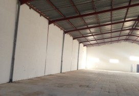 A LOUER LOCAL INDUSTR  1100 M2 J OUST