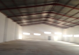 A LOUER LOCAL INDUSTR  1100 M2 J OUST