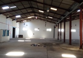 A LOUER LOCAL INDUSTR 2700 M2 SLIMEN