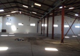 A LOUER LOCAL INDUSTR 2700 M2 SLIMEN