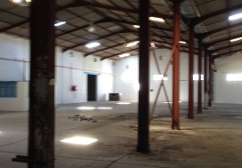 A LOUER LOCAL INDUSTR 2700 M2 SLIMEN